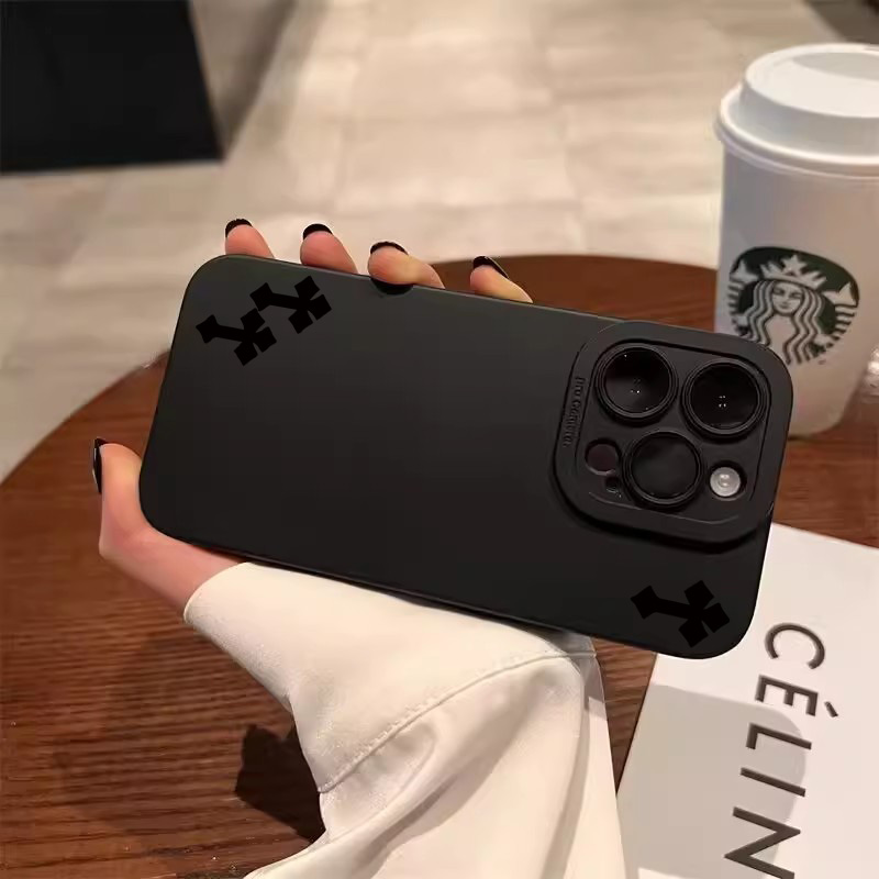 秋の雰囲気のクロス柄iPhoneケース（iPhone 17  - Phone Accessories To Sell のレビューと価格