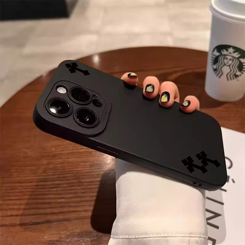 秋の雰囲気のクロス柄iPhoneケース（iPhone 17  - Phone Accessories To Sell のレビューと価格